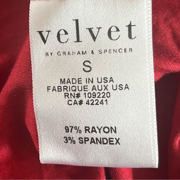 NWT Velvet by Graham & Spencer Suri Blouse in Red - Picture 5 of 7